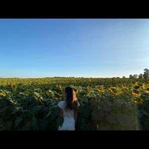 I’m new here but 5 stars so far 😇🦋